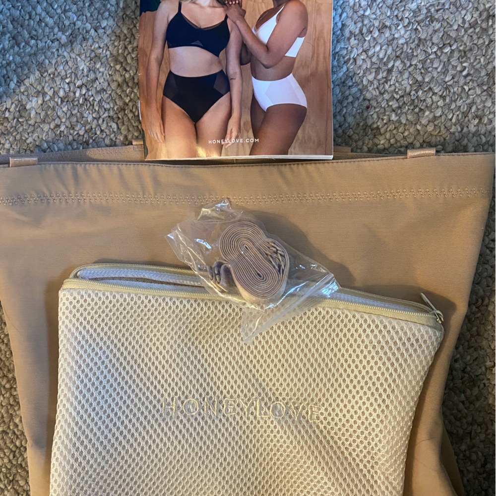 Honey love SuperPower short shapewear size medium, color sand